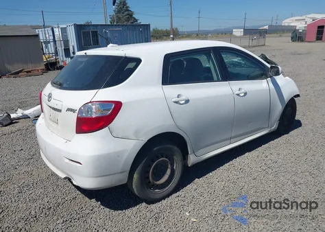 2010 Toyota Matrix z USA, uszkodzony, nr VIN 2T1KU4EE8AC525419